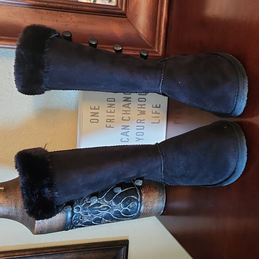 APRES By Lamo women boots size 7